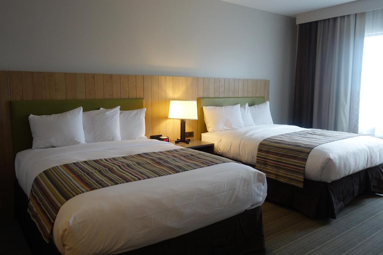 Country Inn & Suites By Radisson, Belleville, On Zewnętrze zdjęcie