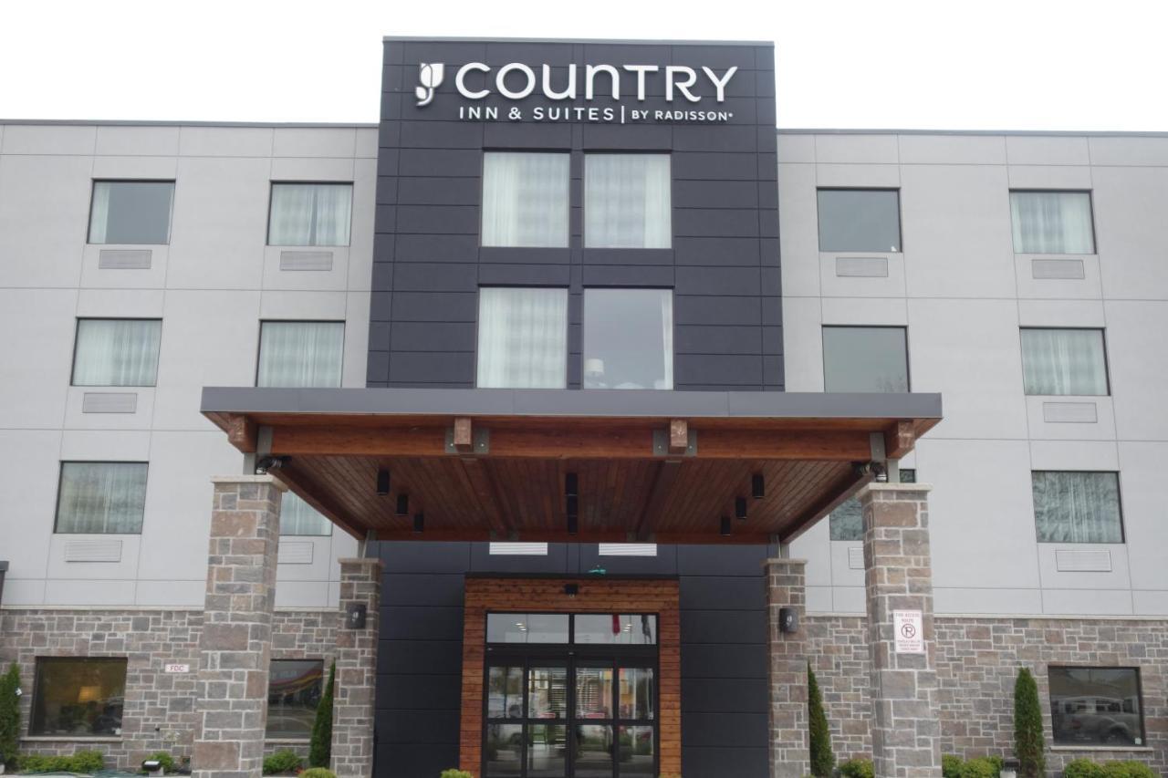 Country Inn & Suites By Radisson, Belleville, On Zewnętrze zdjęcie