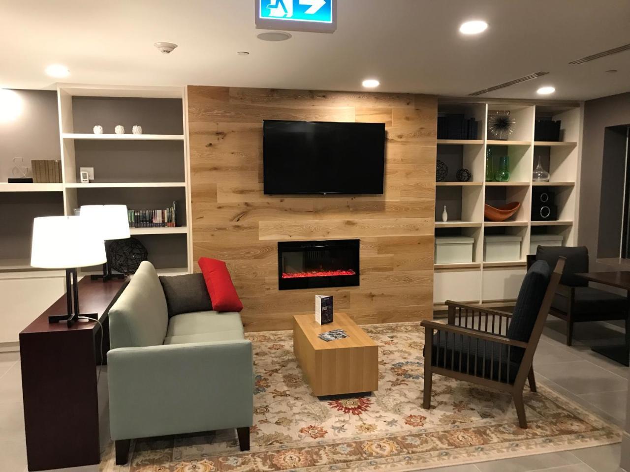 Country Inn & Suites By Radisson, Belleville, On Zewnętrze zdjęcie